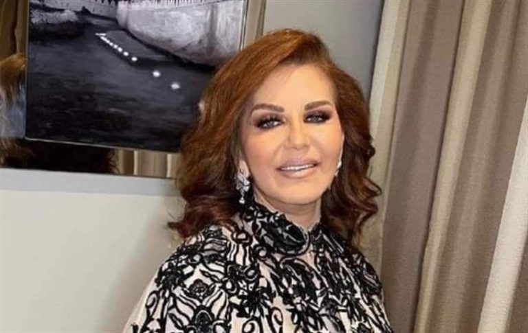 بالفيديو.. موقف محرج لميادة الحناوي على المسرح!