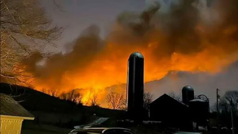 بالفيديو.. إنفجار قطار محمل بالمواد الخطيرة في نبراسكا!