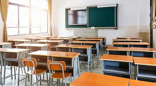 لا تأجيل للعام الدراسي في المدارس الرسمية