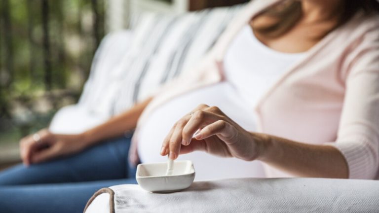 تحذير للحوامل.. لهذه الأسباب التدخين ممنوع!