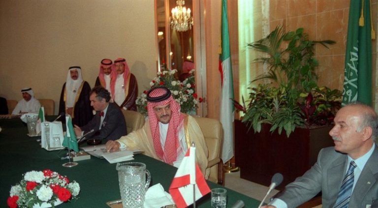 هل يدفع المسيحيون “آخر الأثمان”؟