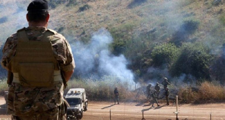 الجيش اللبناني يتعرض لرصاص العدو