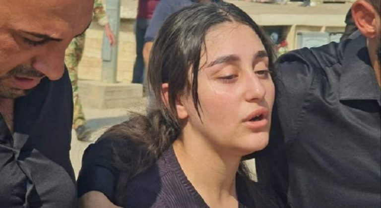 بالفيديو.. “عروس الحمدانية” تنهار بوداع والدها بعد أمها وأخيها