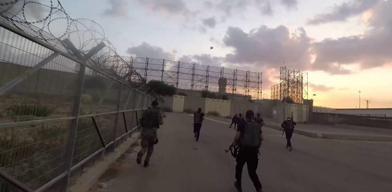 “القسام”: نخوض “اشتباكات ضارية” في عدة مواقع داخل غلاف غزة