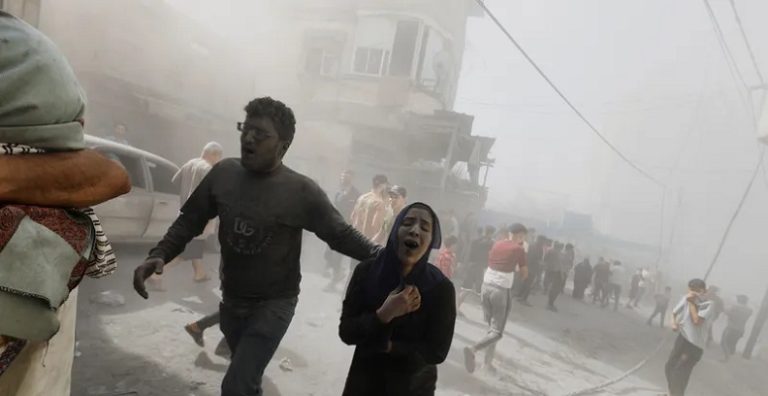 منظمة حقوقية: انقطاع الاتصالات بغزة غطاء لإخفاء فظائع جماعية