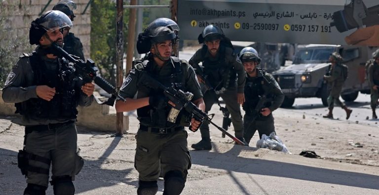 إصابة قائد عسكري “إسرائيلي” خلال الاشتباكات