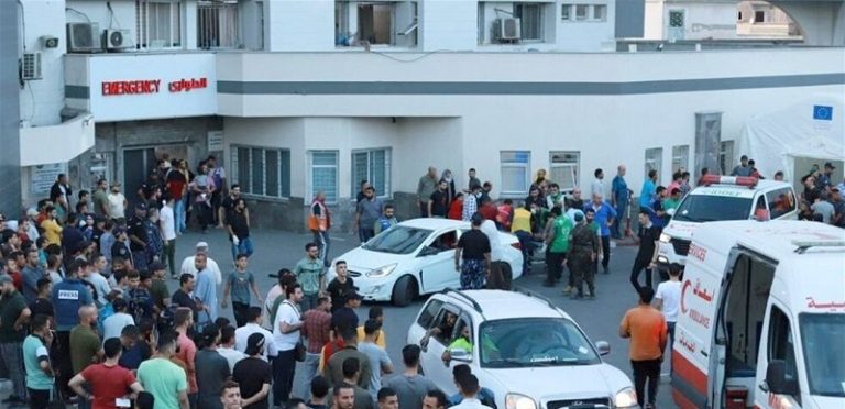 12 ألف لاجئ بمستشفى القدس في غزة