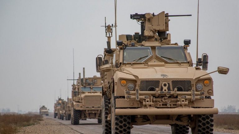 “المقاومة العراقية” تستهدف 3 قواعد أميركية في العراق وسوريا