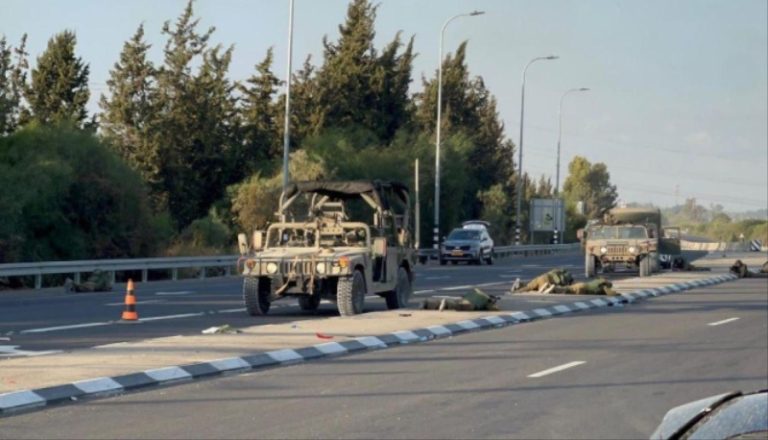 بالفيديو: قتلى وجرحى في عسقلان.. والجنود يهربون