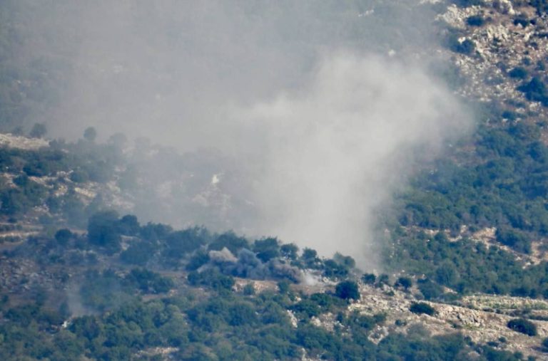 صواريخ على موقع رويسات العلم.. وقصف “اسرائيلي” على كفرشوبا