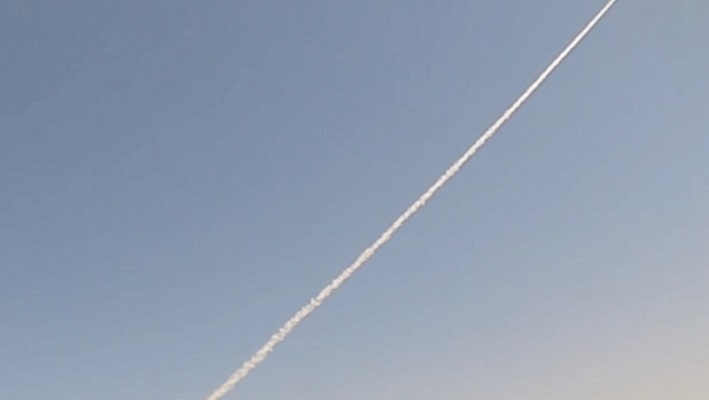 بالفيديو.. لحظة اطلاق صاروخ “عياش 250” على ايلات