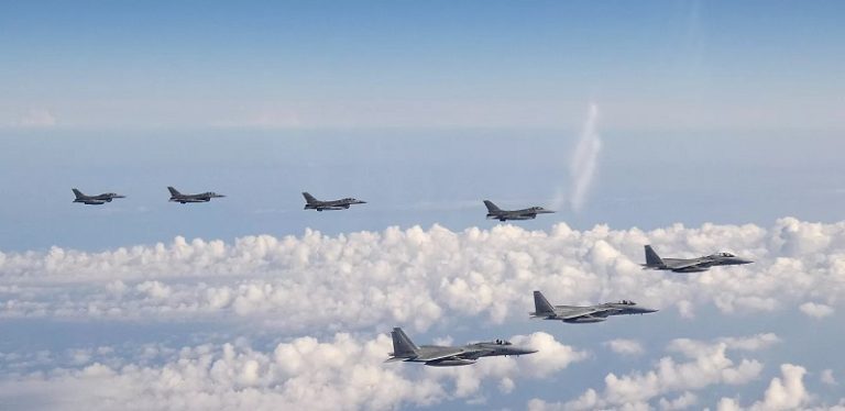 أميركا تعلن وصول سرب من طائرات “F-16” لحماية “إسرائيل”!