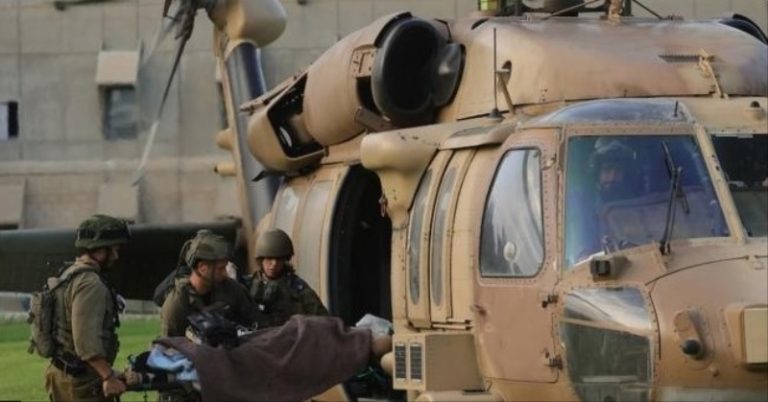 القناة 14 العبرية: نقل عشرات الجنود المصابين في معارك جنوب لبنان