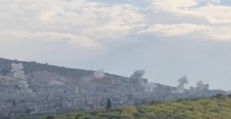 بالفيديو: قصف عنيف على إدلب