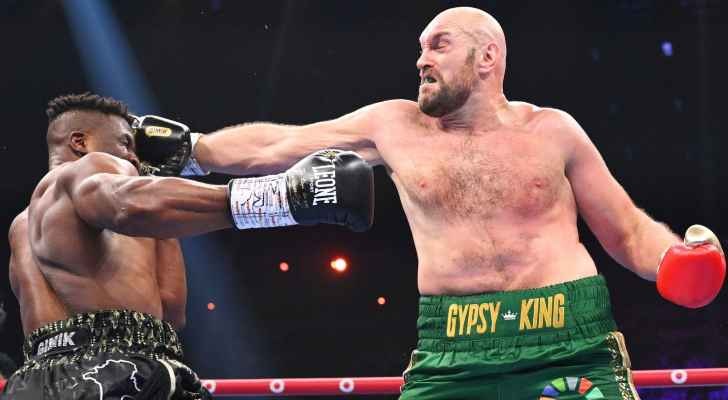 فيوري يفوز بنزال الاشرس في العالم!