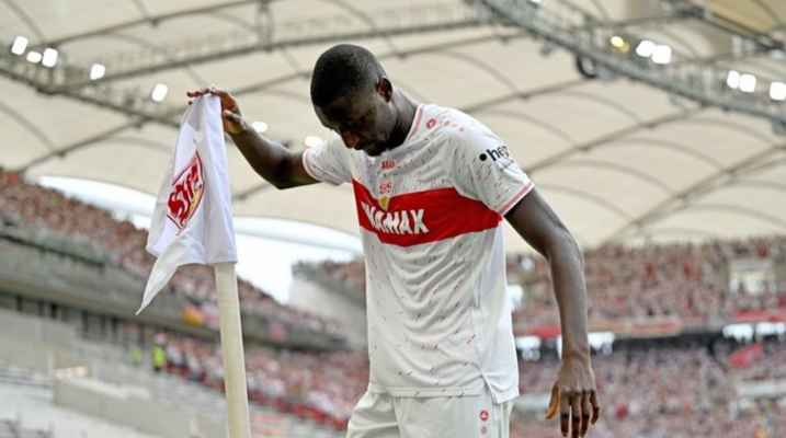 هداف الدوري الالماني يغيب عدة اسابيع بسبب الاصابة