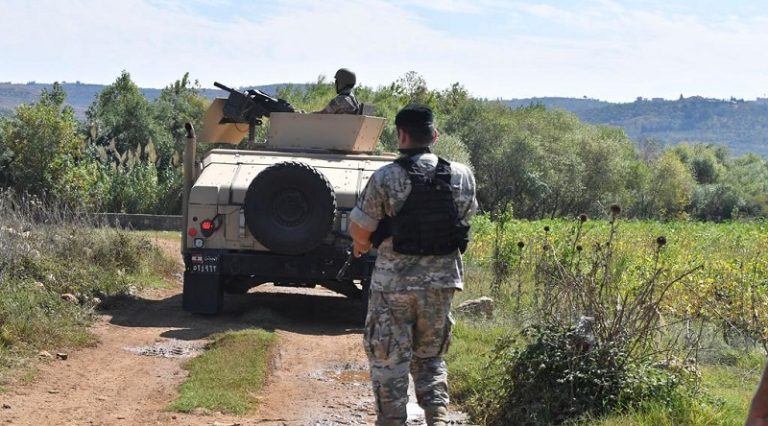 الجيش يوقف مطلوباً على طريق بعلبك