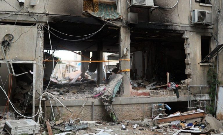 العدو يستهدف المنازل في غزة!