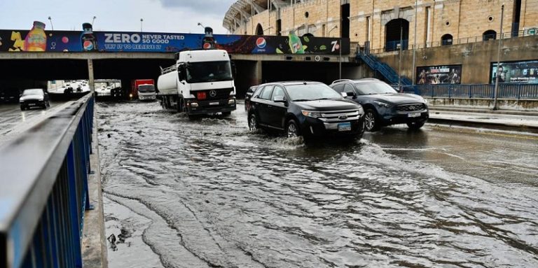 بالفيديو والصور.. طرقات لبنان تغرق من جديد!