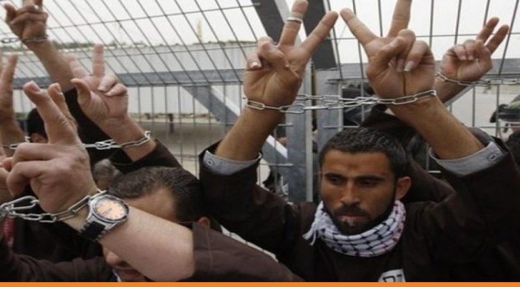 العدو يقطع الماء والكهرباء عن الأسرى الفلسطنيين