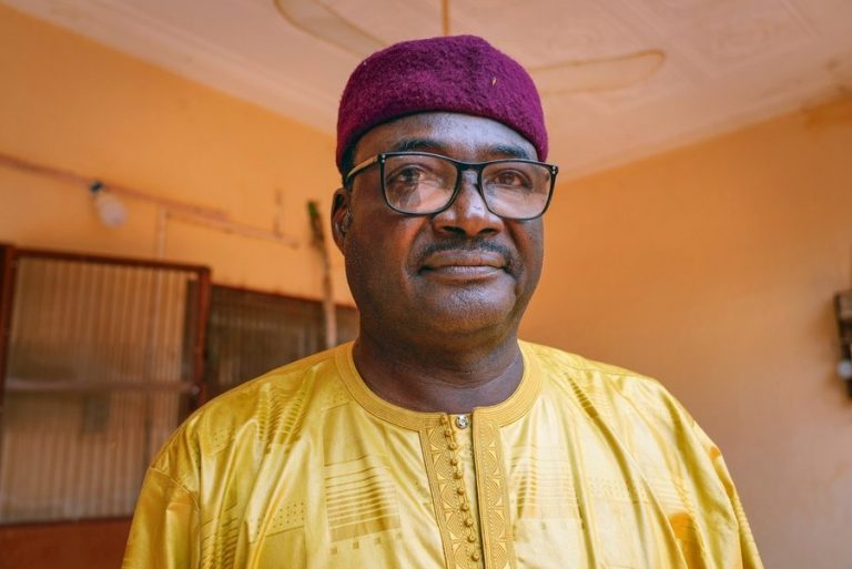 في النيجر.. إحباط محاولة لهرب الرئيس “المخلوع” محمد بازوم