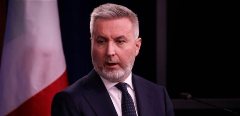 وزير الدفاع الإيطالي في بيروت