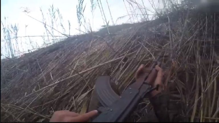 بالفيديو.. مشاهد لاقتحام كتائب القسام موقع “ناحل عوز”