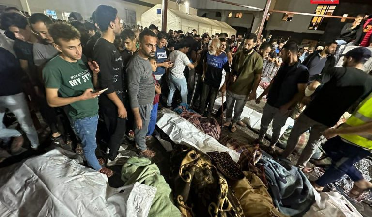 بالفيديو.. إرتفاع عدد شهداء مجزرة مستشفى المعمداني إلى 900