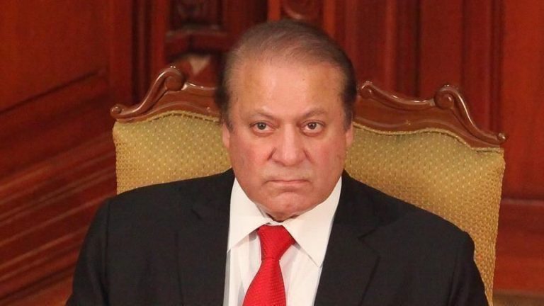 كفالة لرئيس وزراء باكستان السابق نواز شريف