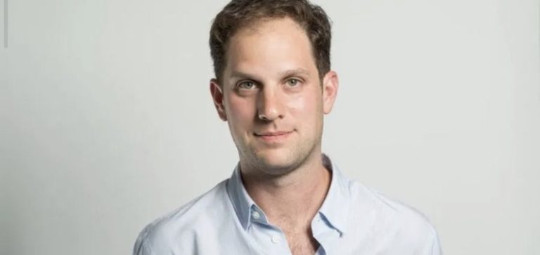 روسيا تمدد احتجاز الصحافي الأميركي إيفان غيرشكوفيتش