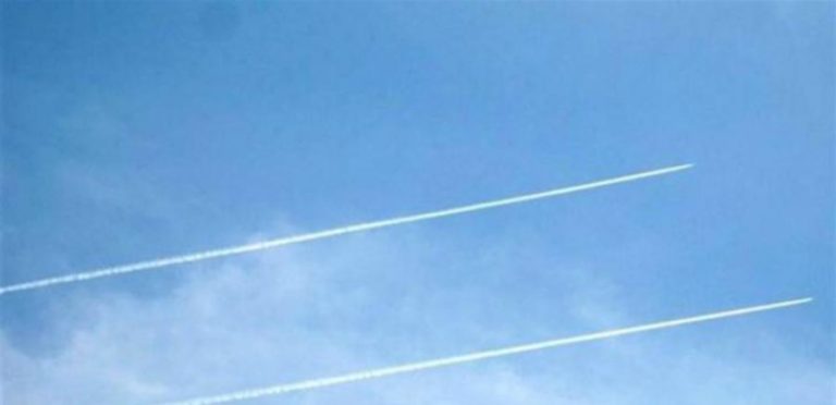 تحليق لطيران العدو فوق بعلبك