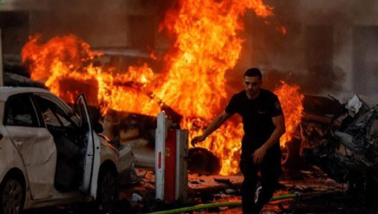 “إسرائيل” تتحضر.. هل ستشتعل جبهة “الجنوبَيْن” معاً؟