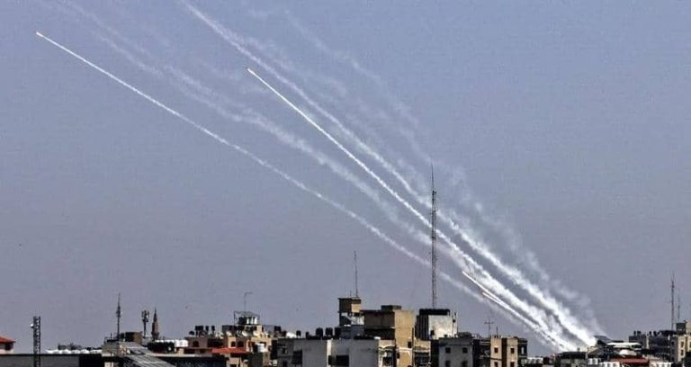 بالفيديو.. “القسام” تستهدف “أسدود” برشقة صاروخية