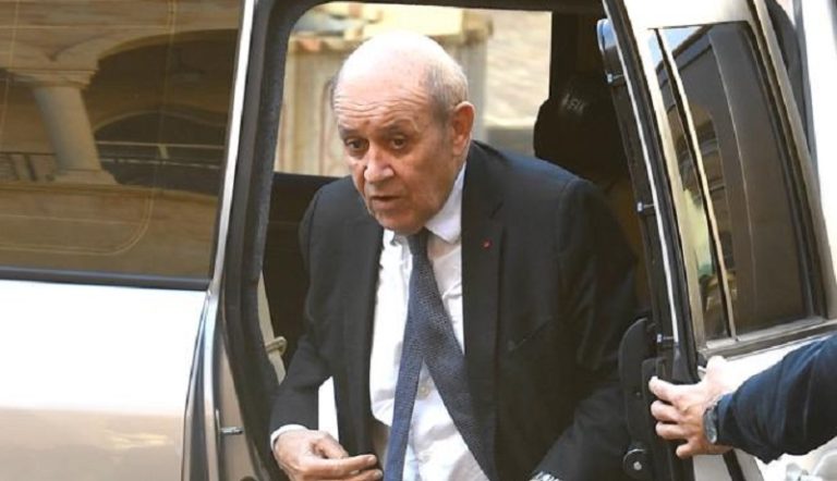 لودريان إلى بيروت من جديد لبحث ملف الجنوب والتعيينات وإعادة الإعمار