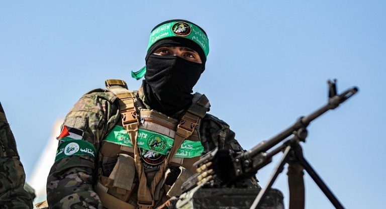 بالفيديو.. مواجهة مباشرة بين “القسام” وقوات العدو