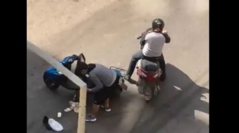 بالفيديو.. عملية سطو في “الرملة البيضاء”