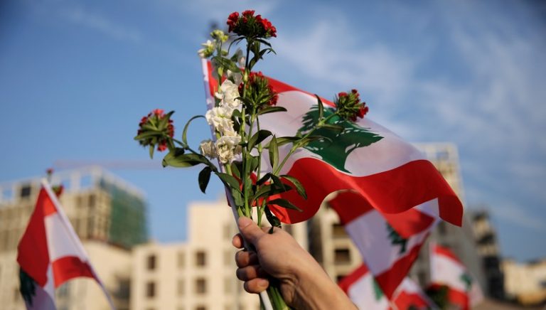 إلى روح الإستقلال.. مع “أطيب التمنيات”!