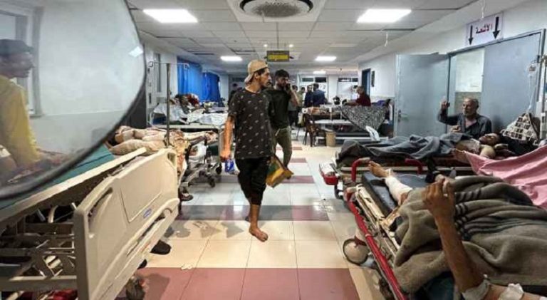 “صحة غزة”: الاحتلال فجّر مستودعات الدواء في مستشفى الشفاء