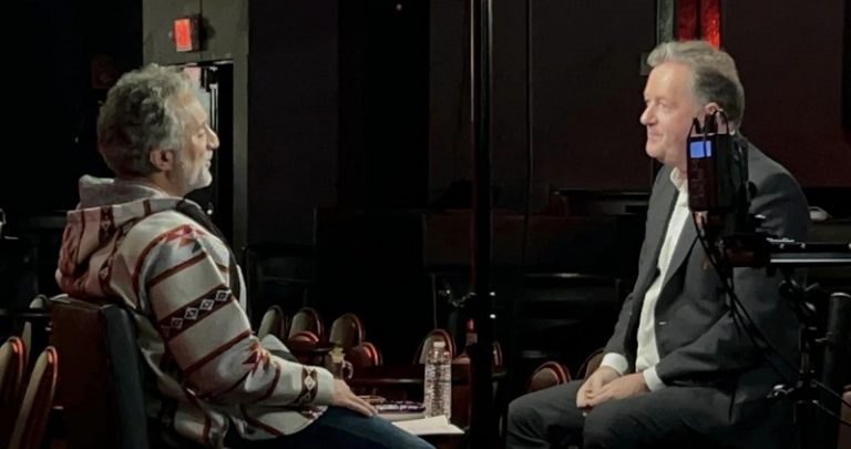 بالفيديو ـ باسم يوسف VS بيرس مورغان.. زيت وزيتون زعتر: ماذا حصل في اللقاء الثاني؟