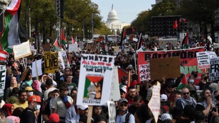 بالفيديو.. مظاهرات حاشدة في واشنطن دعماً للفلسطينيين