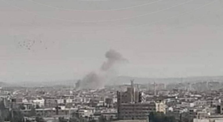 بالفيديو والصور | غارتان على منطقة السيدة زينب في سوريا