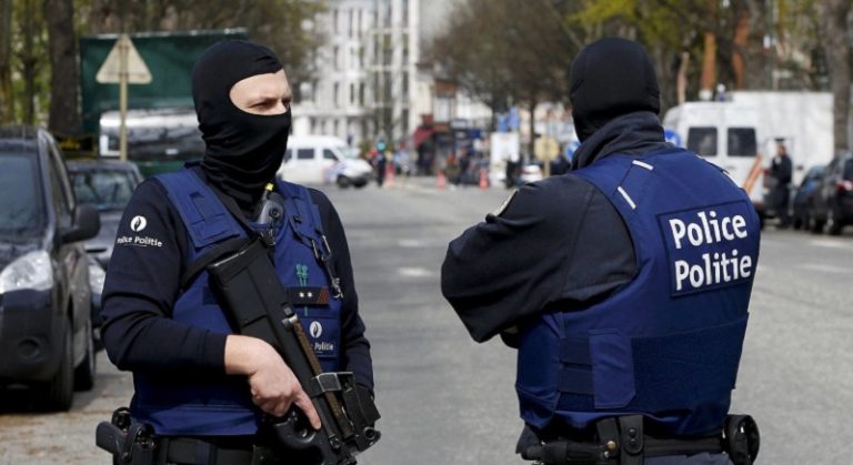 قنبلة تتسبب بإغلاق 27 مدرسة في بلجيكا!