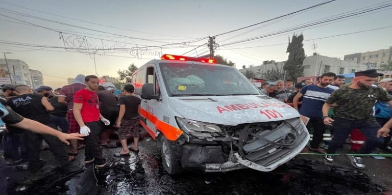 شهداء بغارة “إسرائيلية” أمام مستشفى النصر