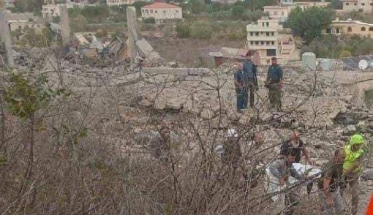 شهيدان في عيناثا