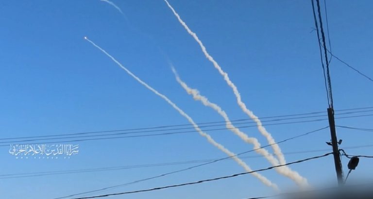 بالفيديو.. “سرايا القدس” تدك المدن المحتلة بالصواريخ!