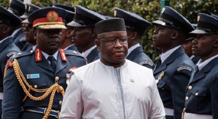 رئيس سيراليون: اعتقال معظم المسؤولين عن هجوم فريتاون