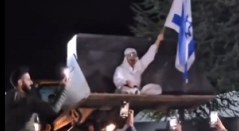 الشاذون يشاركون في الحرب على غزة (فيديو)