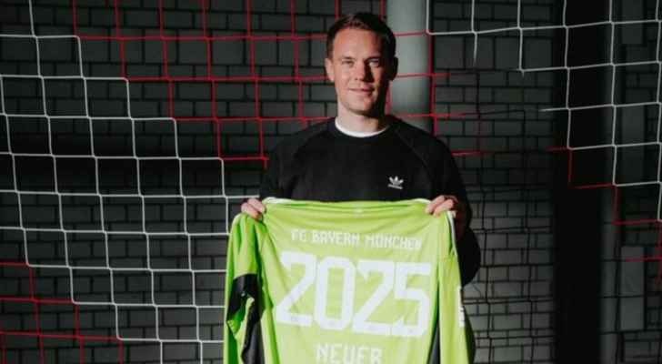 نوير يمدد عقده مع بايرن عاماً اضافياً