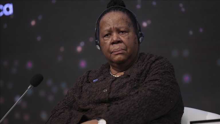 جنوب أفريقيا تستدعي دبلوماسييها في “إسرائيل”