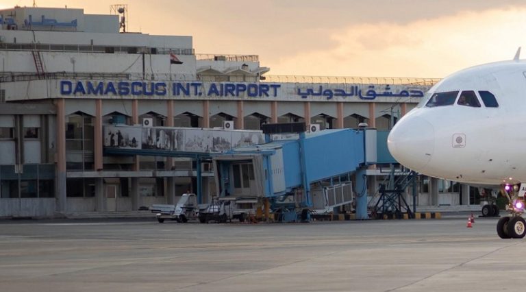 “الدفاع السورية”: عدوان جوي يستهدف مطار دمشق ويخرجه عن الخدمة